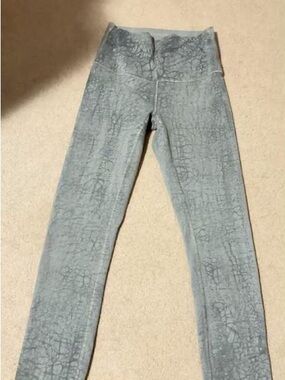 Lululemon Wunder Train High Rise Tights - sz 2